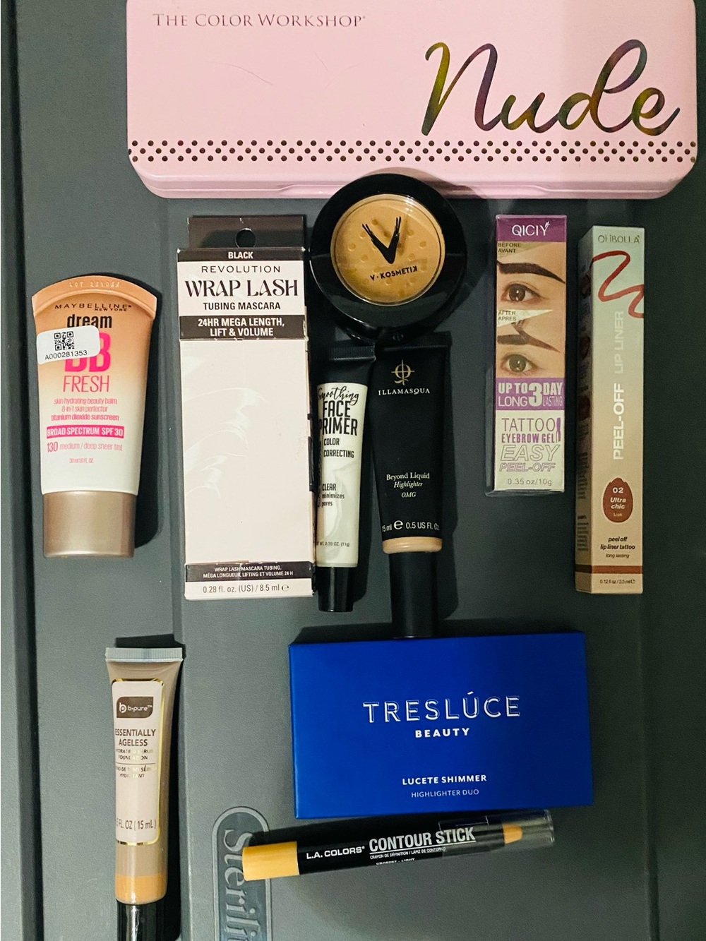 11 piece New Assorted Makeup Lot
